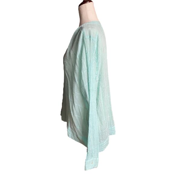 Carve Designs Split Neck Loose Long Sleeve Casual Shirt Womens XL Green Sheer - Picture 4 of 12